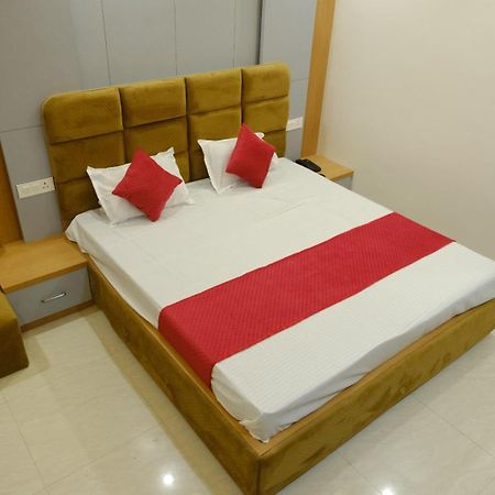 Hotel Golden Continental Deoghar Exterior foto