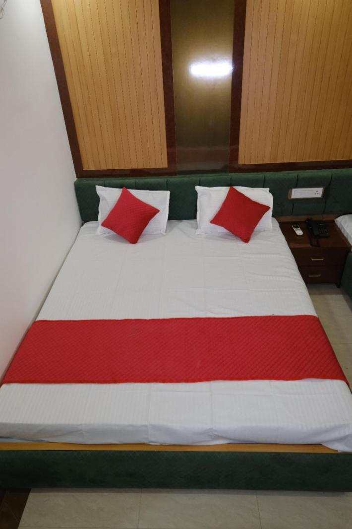 Hotel Golden Continental Deoghar Exterior foto