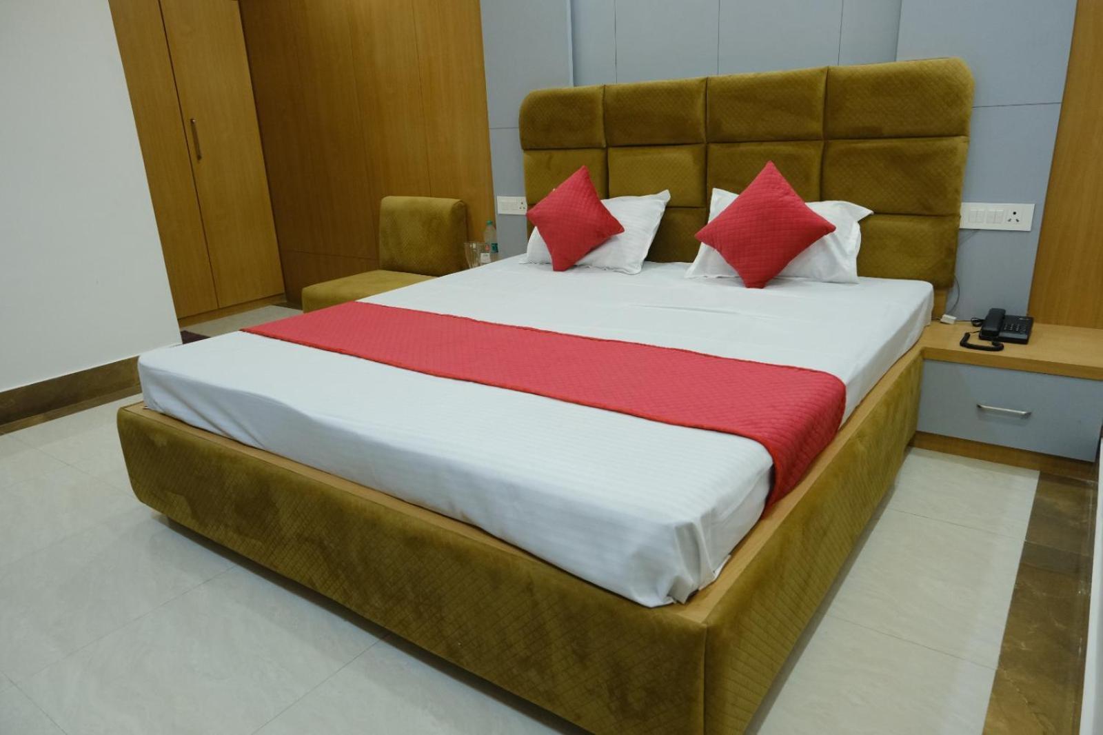Hotel Golden Continental Deoghar Exterior foto