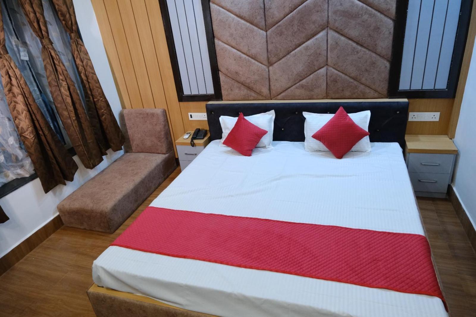 Hotel Golden Continental Deoghar Exterior foto