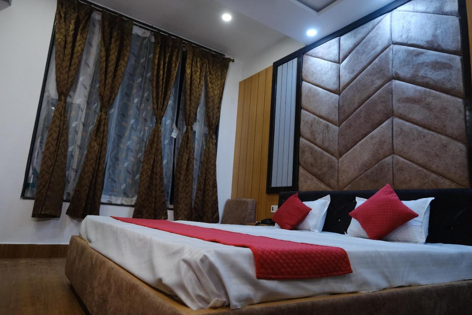 Hotel Golden Continental Deoghar Exterior foto